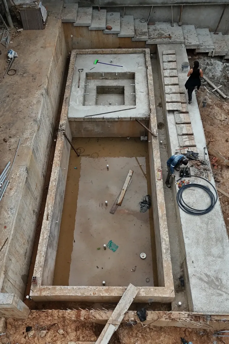 Instalación hidráulica y eléctrica del vaso y la sala de máquinas